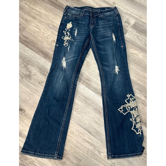Roses and Truth Denim - Roses and Truth Blue Denim‎ Jeans Cross Floral Embroidered Distressed Flare 29
